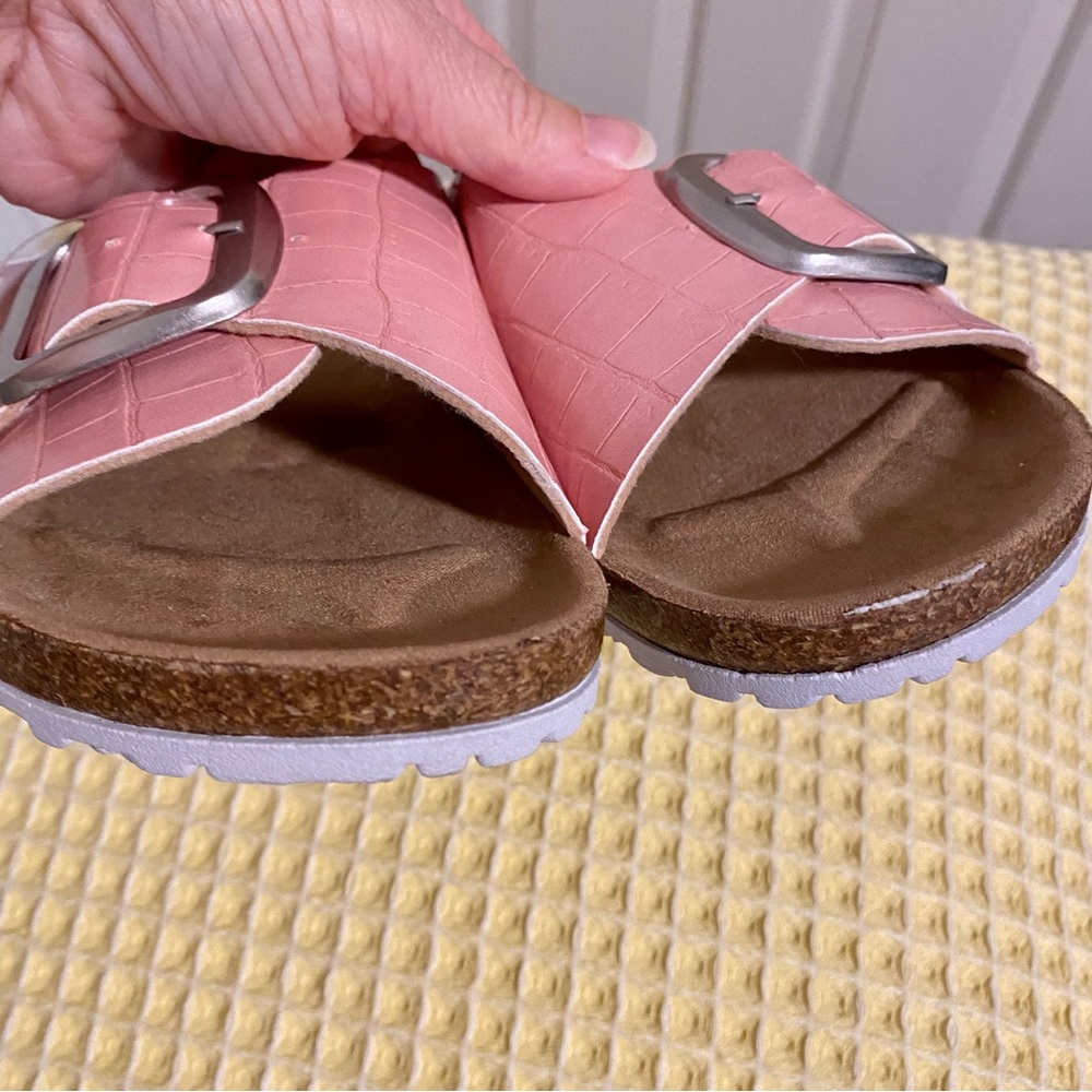 Sugar Pink Croc Zesty Cork Sole Buckle Slides Size 7 - Picture 4 of 10